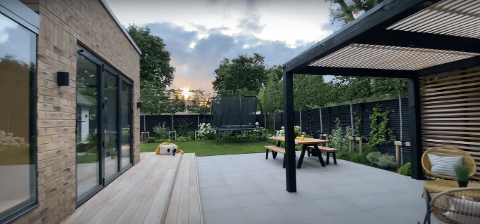 pergola